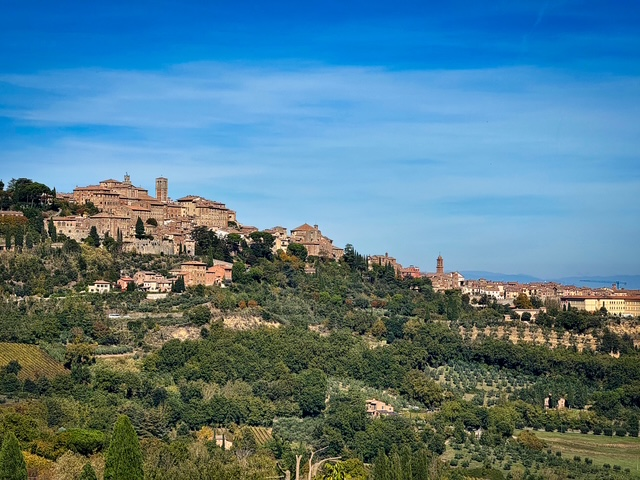 Montepulciano - Renaissance on the Road