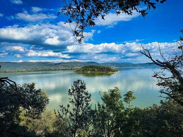Visiting Lake Trasimeno & Isola Maggiore – Umbrian Serenity by the Water