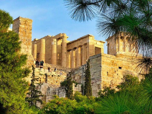 The Best Thing to Do in Athens Is Standing on the Acropolis