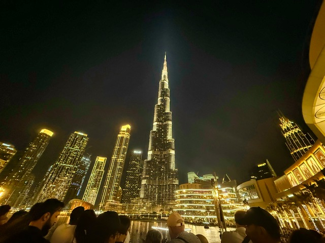 Two Days in Dubai Was Enough for Us: The Aquarium, Burj Khalifa & Kunafa