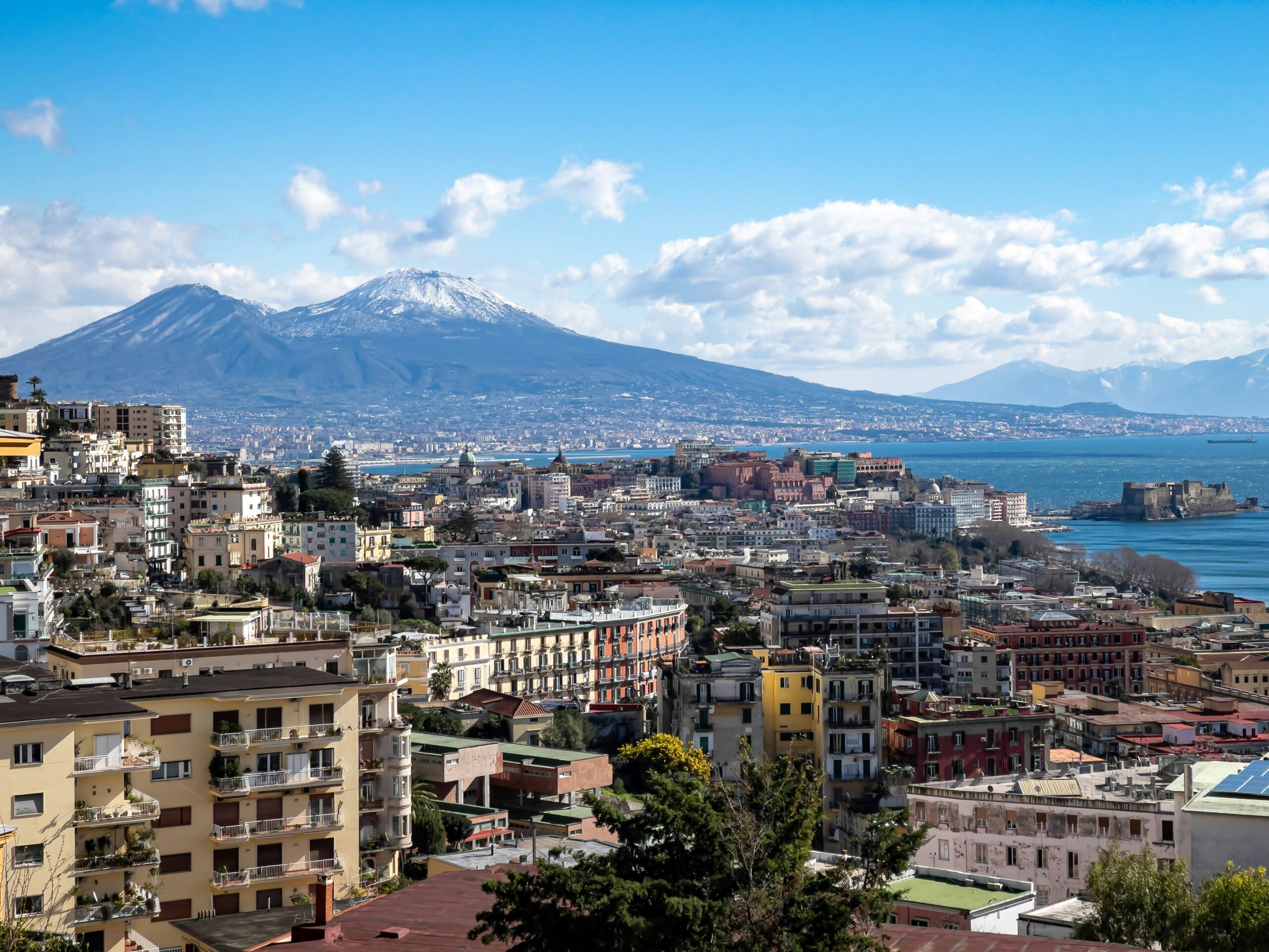 3 Days in Naples: Rotten Eggs, Pizza and Singing Waiters