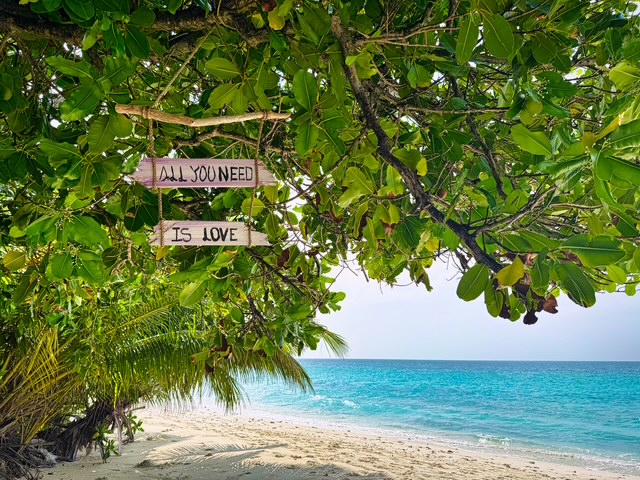 Our Typical Day on a Local Maldivian Island: What Is There to Do on Dhigurah?