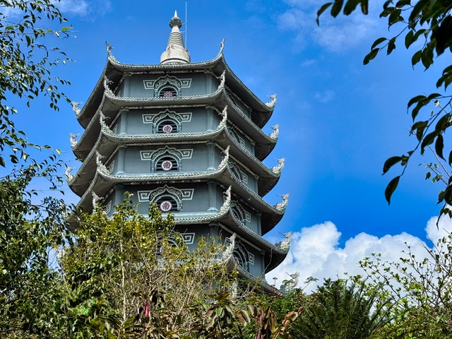 Linh Ung Pagoda