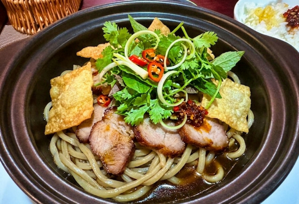 Cao Lau