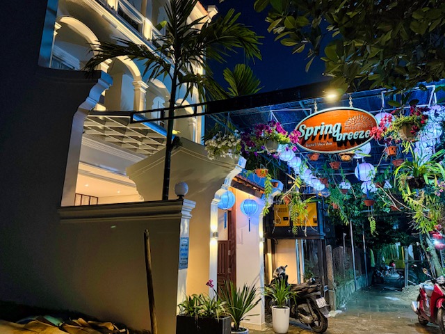 Spring Breeze Hotel Hoi An
